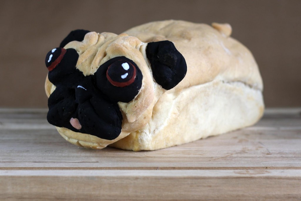 Un pain en forme de chien