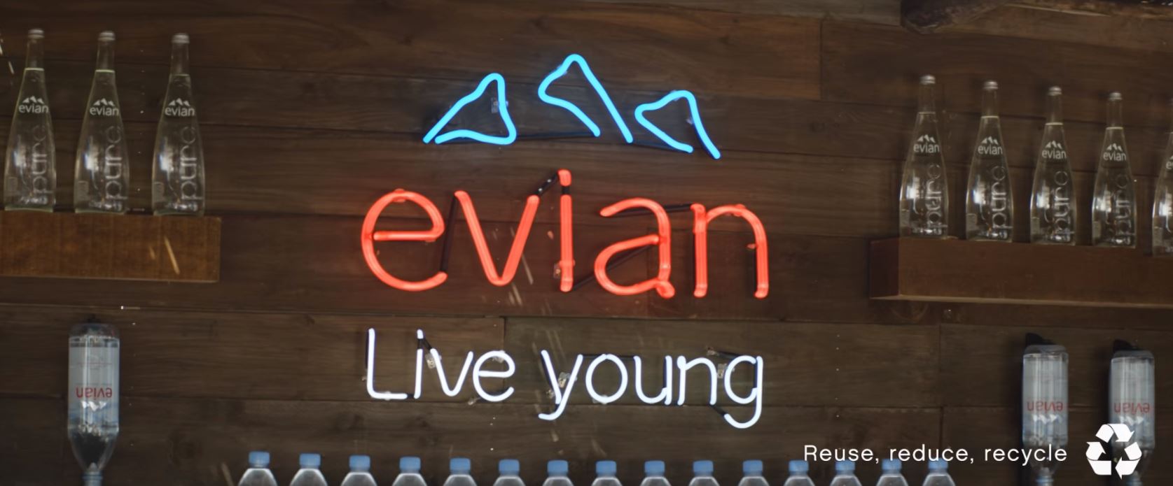 evian-live-young-publicite