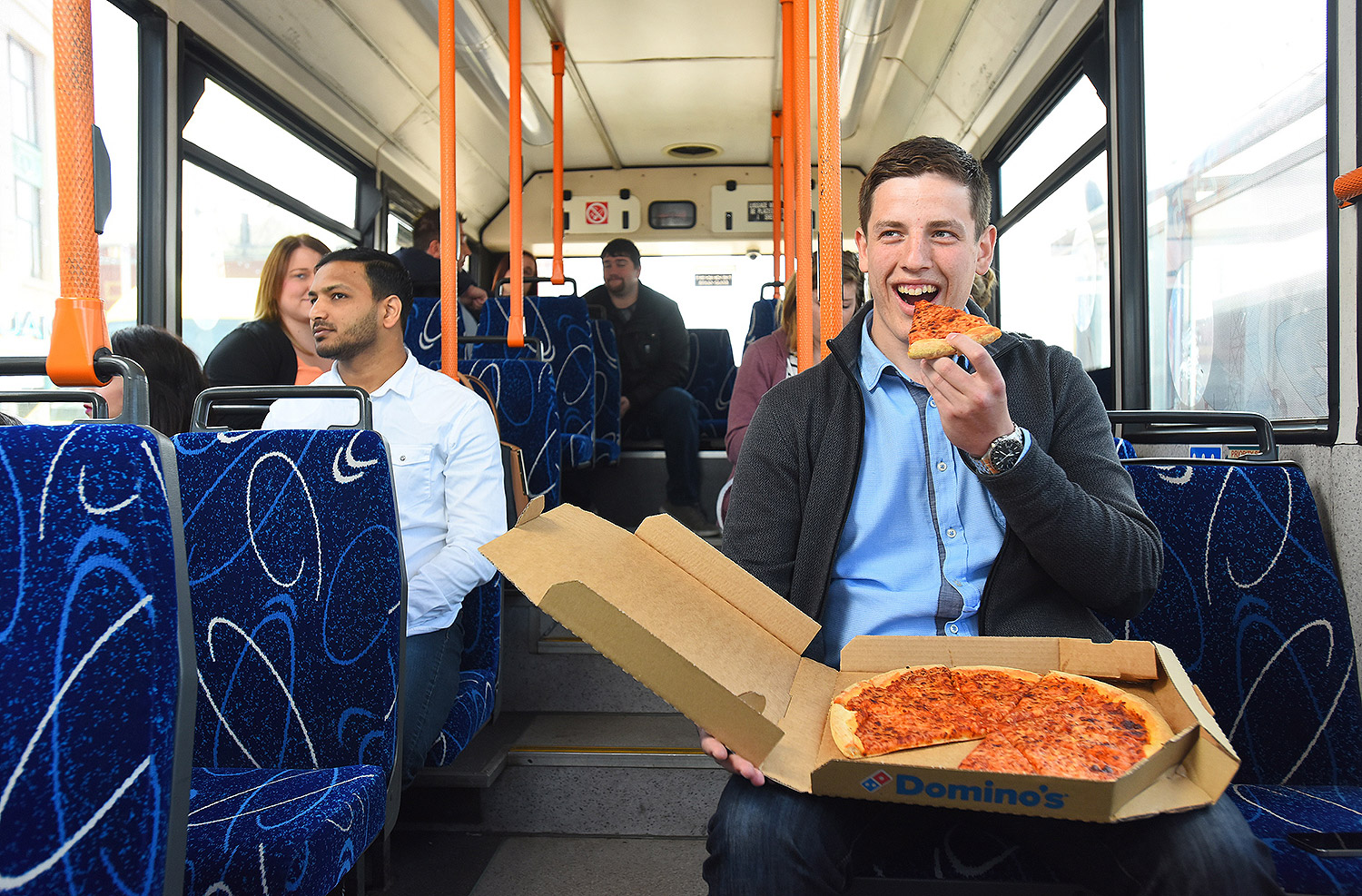 pizza-livraison-bus