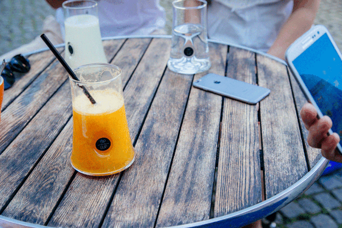 SipSup, verre social connecté en photos